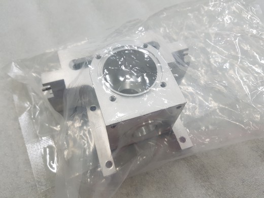 0020-30672 Hinge, Chamber...